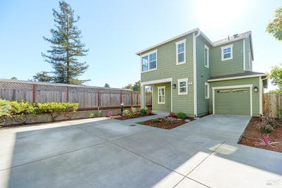 /international/us/35-lipton-way-cotati-ca-110120082665/