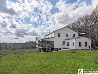 /international/us/9480-ravlin-hill-road-clymer-ny-110107333834/