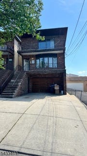 /international/us/1425-45th-st-north-bergen-twp-nj-110108411772/