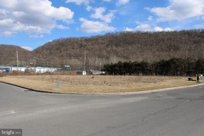 /international/us/lot-1-plaza-drive-keyser-wv-110090246513/?lang=en
