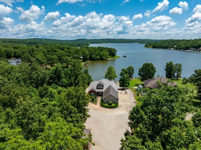/international/us/505-e-tri-lakes-horseshoe-bend-ar-110099995822/