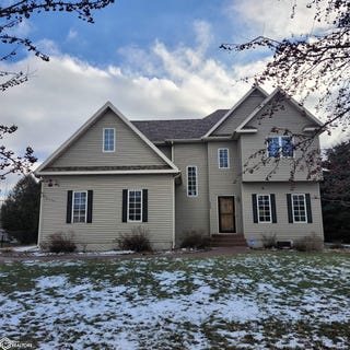 /international/us/1605-rolling-hills-drive-fort-dodge-ia-110104451809/