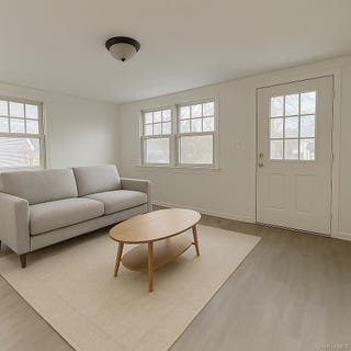 /international/us/27-middle-line-avenue-medford-ny-110103989186/