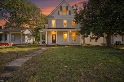 /international/us/113-w-main-street-wakefield-va-110120637076/