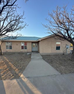 /international/us/11-los-ranchos-estates-alpine-tx-110097520372/