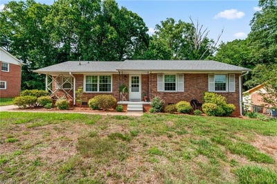 /international/us/115-flintfield-drive-winston-salem-nc-110108692102/