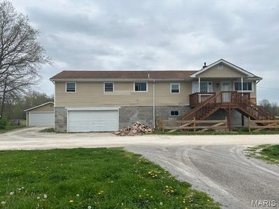 /international/us/14-cabin-river-road-troy-mo-110099154152/