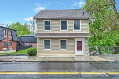 /international/us/205-hudson-street-cornwall-on-hudson-ny-110108611519/