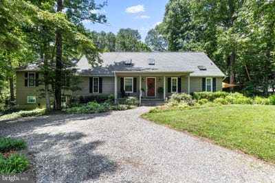 /international/us/210-lake-caroline-drive-ruther-glen-va-110100375034/?lang=zh-tw