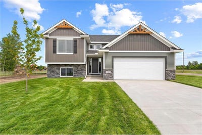 /international/us/724-margaret-lane-ne-isanti-mn-110099306403/