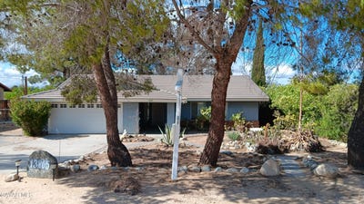 /international/us/13205-e-avenue-w-pearblossom-ca-110105041612/