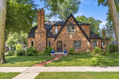 /international/us/440-meridan-street-dearborn-mi-110100565277/