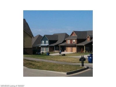 /international/us/1415-s-willowbrook-cir-fort-smith-ar-110103990346/