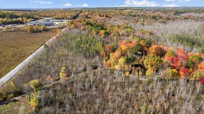 /international/us/270-stillwater-avenue-orono-me-110102949850/