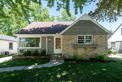 /international/us/317-n-110th-st-wauwatosa-wi-110108572150/