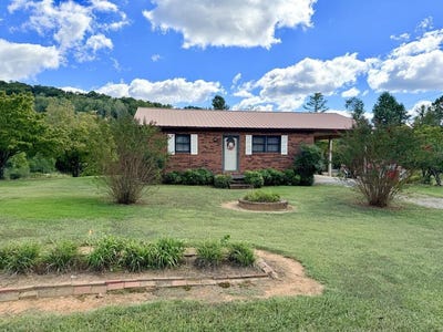 /international/us/188-valley-street-sparta-tn-110120015796/