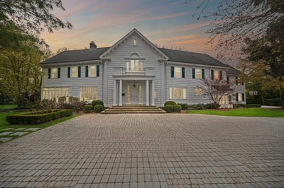/international/us/58-beverly-road-great-neck-ny-110099041842/