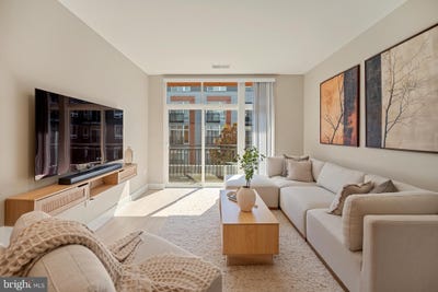 /international/us/145-riverhaven-drive-oxon-hill-md-110108022635/