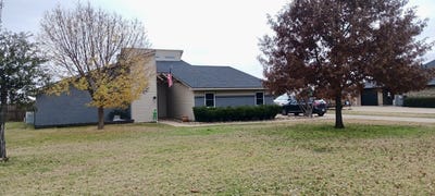 /international/us/12-cliff-drive-mineral-wells-tx-110107775353/