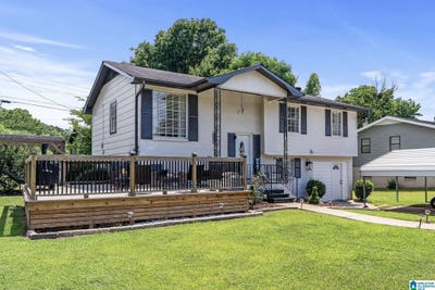 /international/us/730-28th-terrace-bessemer-al-110100479463/