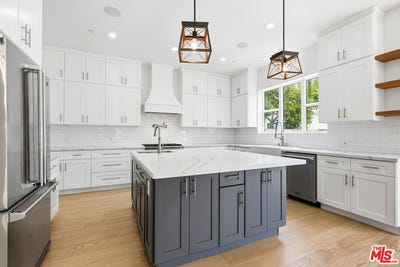 /international/us/8308-mcconnell-ave-los-angeles-ca-110108930225/