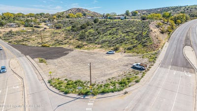 /international/us/road-3000-lot-1c-aztec-nm-110120463069/