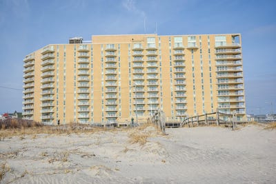 /international/us/322-boardwalk-ocean-city-nj-110108255808/