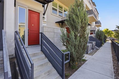 /international/us/633-blackbury-ln-san-jose-ca-110108199239/