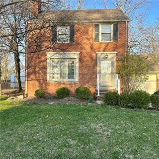 /international/us/1403-churchill-road-lyndhurst-oh-110098898040/