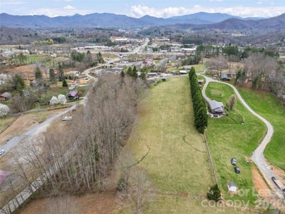 /international/us/60-trantham-road-canton-nc-110106324450/