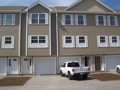 /international/us/675-bell-street-manchester-nh-110108491374/