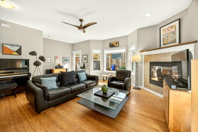 /international/us/58-n-mountain-avenue-ashland-or-110106706553/