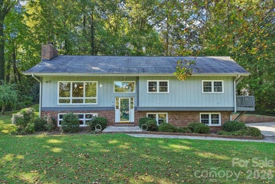 /international/us/122-w-laurel-lane-etowah-nc-110120514717/