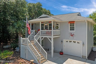 /international/us/113-sea-gull-road-emerald-isle-nc-110106316523/