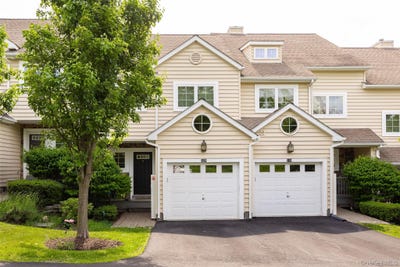 /international/us/320-hudson-view-terrace-hyde-park-ny-110108819584/