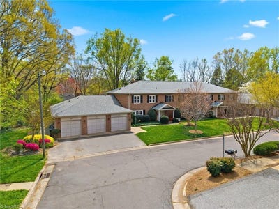 /international/us/879-brookleigh-court-winston-salem-nc-110106933276/