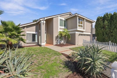 /international/us/1242-crestlake-avenue-ventura-ca-110110336469/