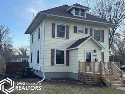 /international/us/1408-e-state-street-algona-ia-110098542002/