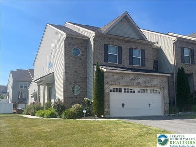 /international/us/1350-caspian-street-south-whitehall-twp-pa-110108604958/