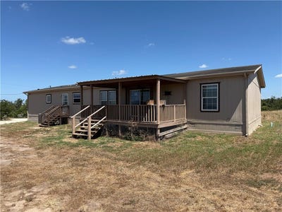/international/us/5523-county-road-308-orange-grove-tx-110119660902/