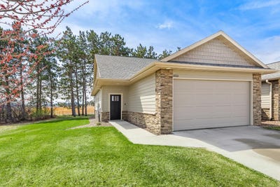 /international/us/1800-prairie-pl-holmen-wi-110107277619/