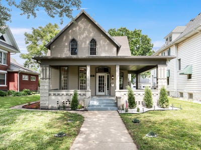/international/us/608-2nd-avenue-sterling-il-110108500193/