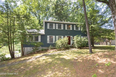 /international/us/66-via-da-vinci-clifton-park-ny-110100635105/
