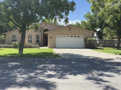 /international/us/3010-rio-hondo-street-la-mesa-nm-110120147479/