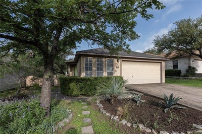 /international/us/16-e-villa-meadow-st-wimberley-tx-110120115138/
