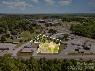 /international/us/1565-highway-557-clover-sc-110107985459/