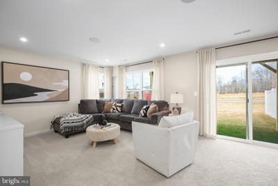 /international/us/0-harlow-circle-spotsylvania-va-110100070545/