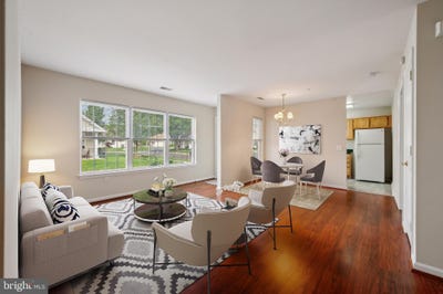 /international/us/29-avenrowe-court-fairless-hills-pa-110099181641/