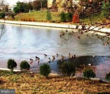 /international/us/960-jamestown-road-hightstown-nj-110105088742/