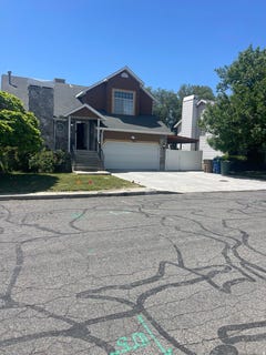 /international/us/1895-w-sir-timothy-ave-n-salt-lake-city-ut-110108479108/